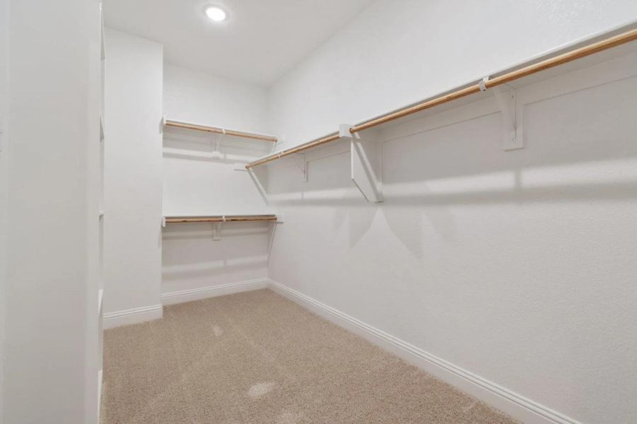 Image 96 representing the Concept 2373 by Landsea Homes in Coyote Crossing, Godley, TX. Image 96 representing the Concept 2373 by Landsea Homes in Coyote Crossing, Godley, TX.