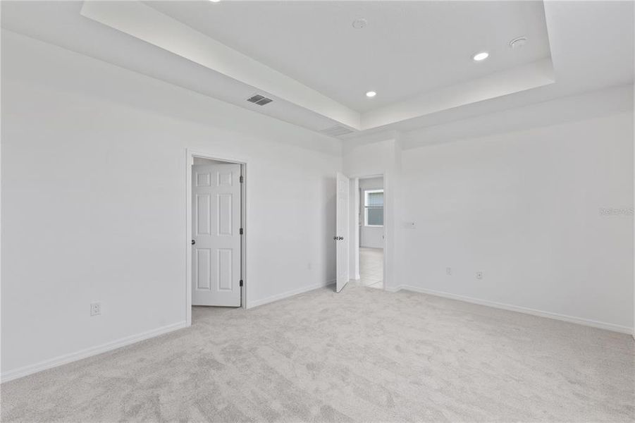 Spacious, unfurnished interior of a new home in Cypress Park Estates, Haines City (Image 15). Spacious, unfurnished interior of a new home in Cypress Park Estates, Haines City (Image 15).