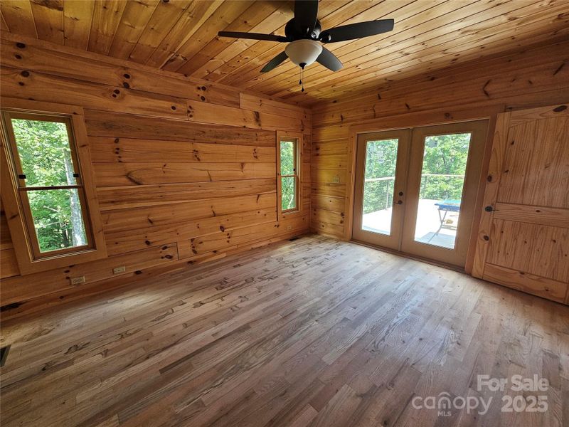 Spacious, unfurnished interior of a new home in , Black Mountain (Image 11). Spacious, unfurnished interior of a new home in , Black Mountain (Image 11).