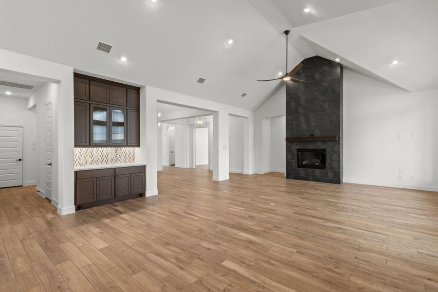 Image 49 of a home in Riceland 70'.