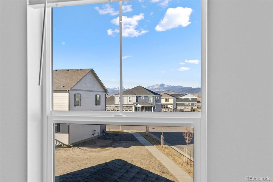 Exterior details and patio area of a home in Vantage, Berthoud (Image 27).