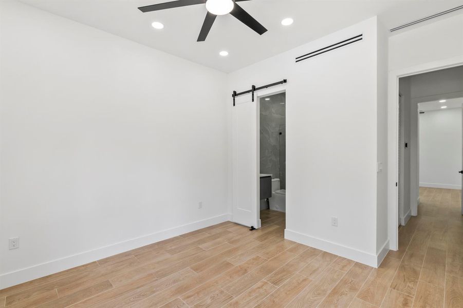 17107_Sycamore_Drive_West_014 17107_Sycamore_Drive_West_014