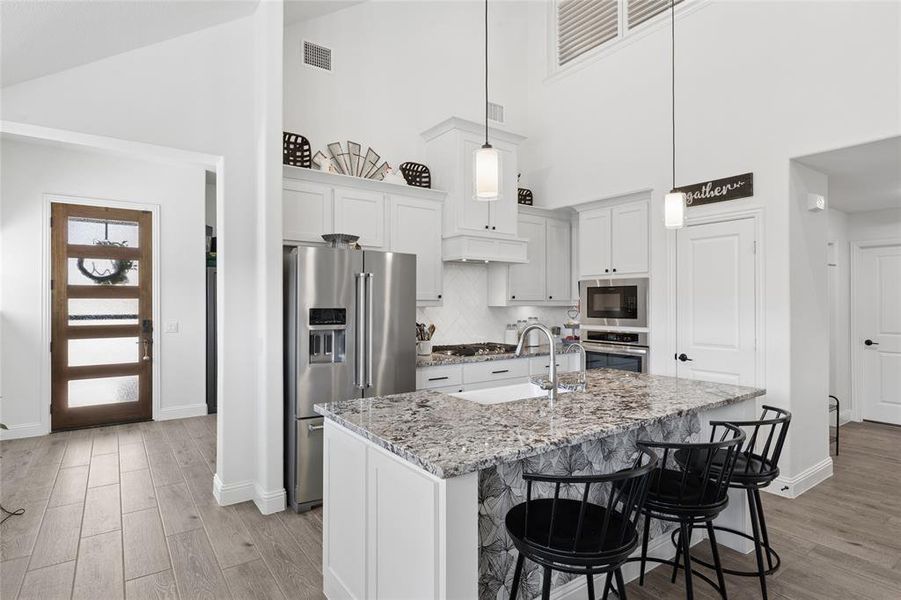 Furnished interior view inside a new home in , Fort Worth (Image 13).