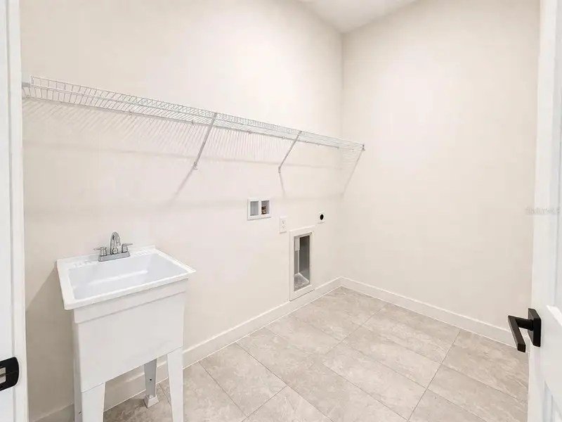 Spacious, unfurnished interior of a new home in , Citrus Springs (Image 15). Spacious, unfurnished interior of a new home in , Citrus Springs (Image 15).