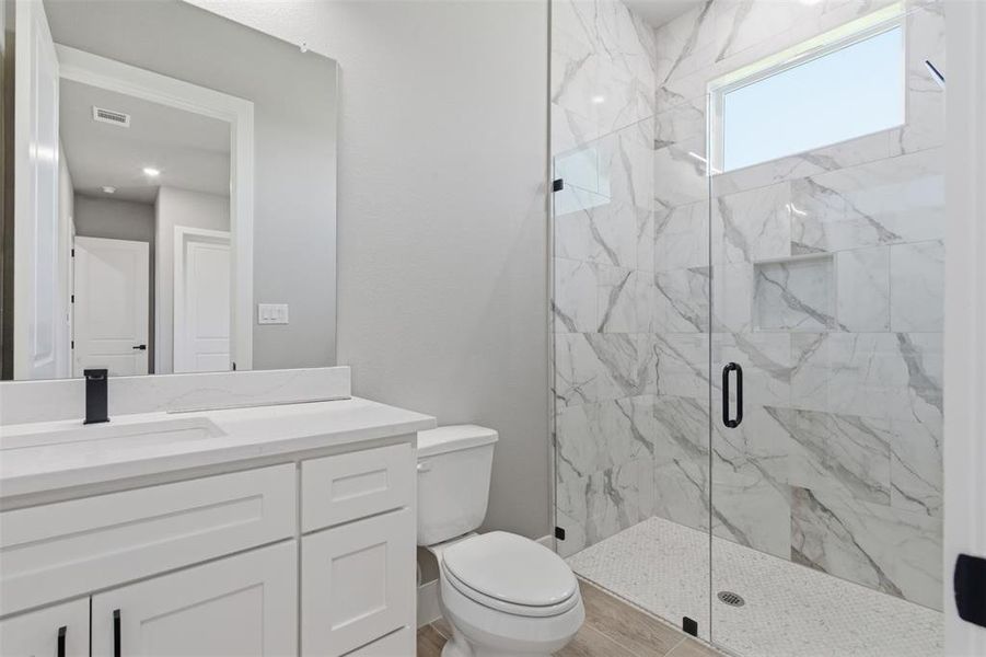 Furnished interior view inside a new home in , Fort Worth (Image 6).