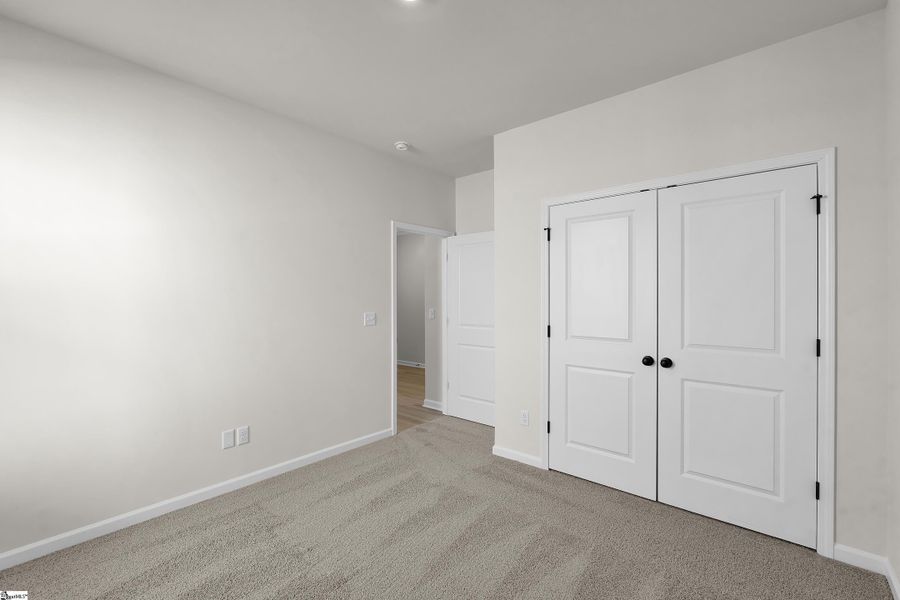 Spacious, unfurnished interior of a new home in Lynbrook, Boiling Springs (Image 17). Spacious, unfurnished interior of a new home in Lynbrook, Boiling Springs (Image 17).