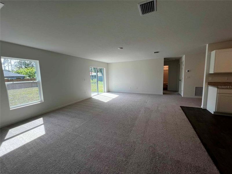 Spacious, unfurnished interior of a new home in Palm Coast: Value Collection, Palm Coast (Image 8).