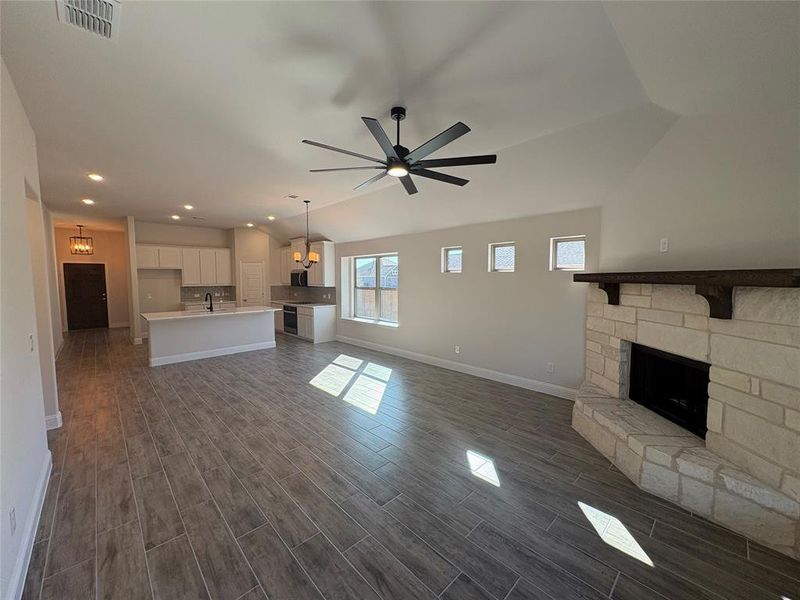 Spacious, unfurnished interior of a new home in , Tioga (Image 9).