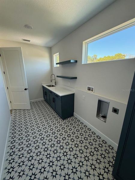 Furnished interior view inside a new home in , St. Augustine (Image 12).