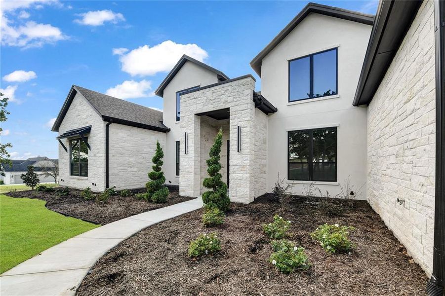 Exterior details and patio area of a home in , Weatherford (Image 29). Exterior details and patio area of a home in , Weatherford (Image 29).