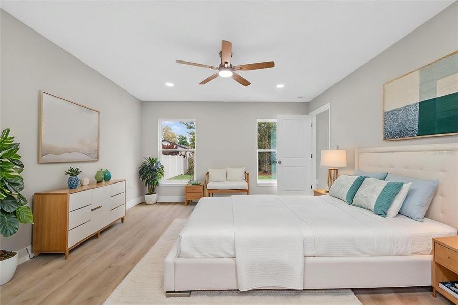 Furnished interior view inside a new home in , Orlando (Image 49).