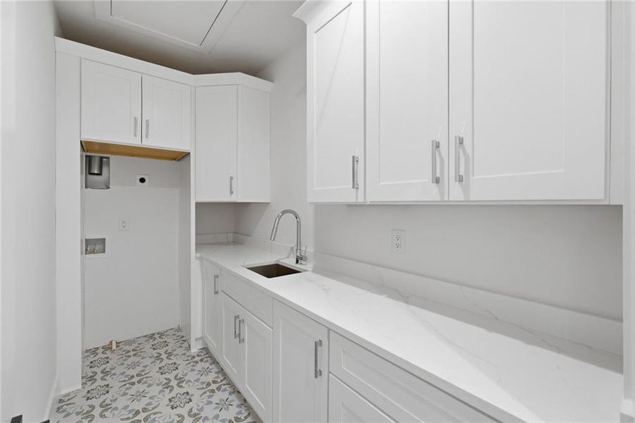 Furnished interior view inside a new home in , Bethlehem (Image 13).