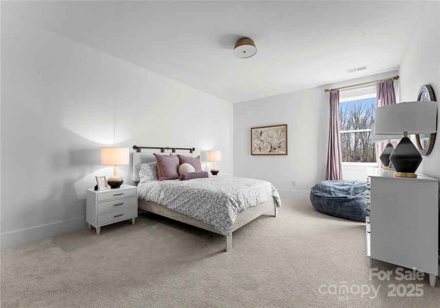 Furnished interior view inside a new home in , Wesley Chapel (Image 12).