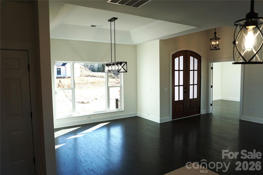 Spacious, unfurnished interior of a new home in , Salisbury (Image 45).