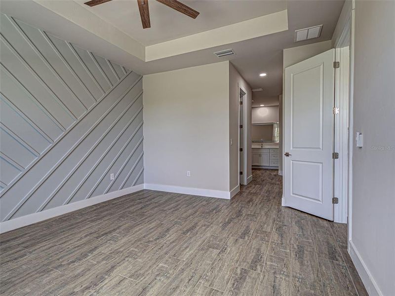 Spacious, unfurnished interior of a new home in , Port Charlotte (Image 53).