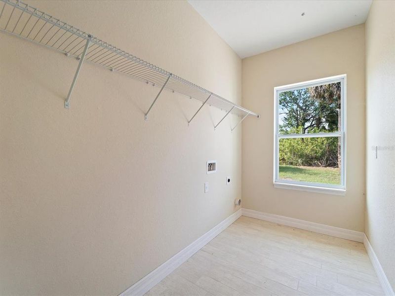 Spacious, unfurnished interior of a new home in , Port Charlotte (Image 20). Spacious, unfurnished interior of a new home in , Port Charlotte (Image 20).