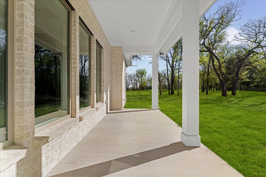 Exterior details and patio area of a home in Spring Valley Ranch, Paradise (Image 3).