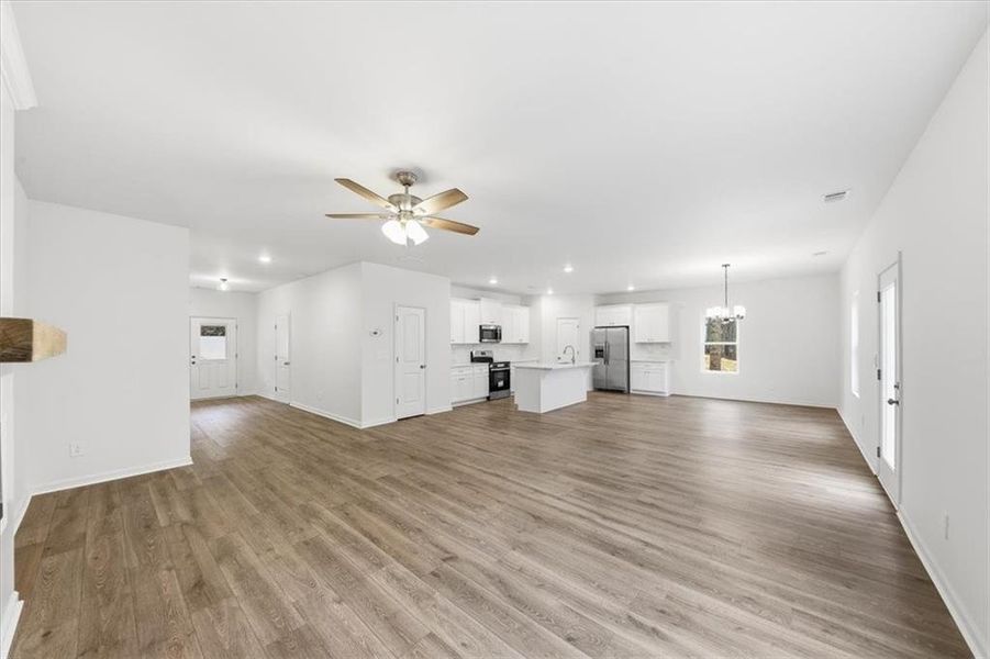 Spacious, unfurnished interior of a new home in , Carrollton (Image 18).