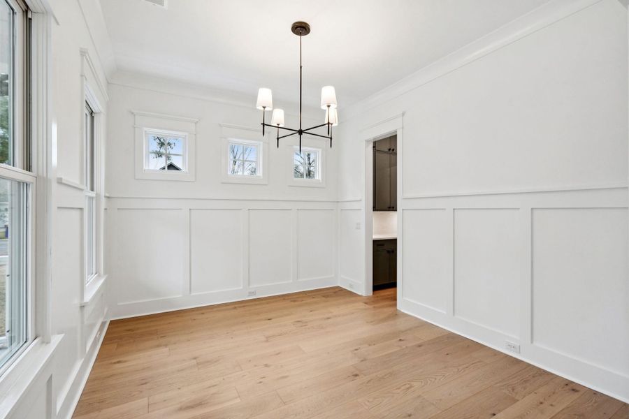 Spacious, unfurnished interior of a new home in , Mount Pleasant (Image 69).
