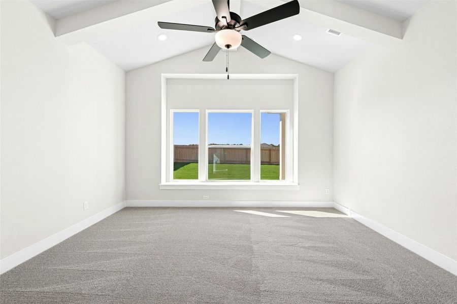 Spacious, unfurnished interior of a new home in Santa Rita Ranch, Liberty Hill (Image 35).