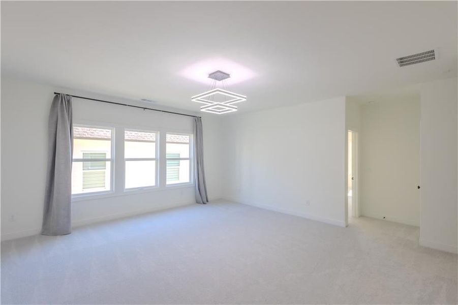 Spacious, unfurnished interior of a new home in , Woodstock (Image 18).