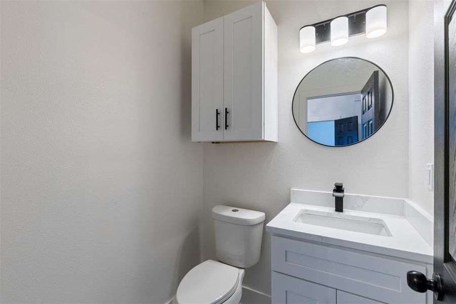 Furnished interior view inside a new home in , Granbury (Image 8).