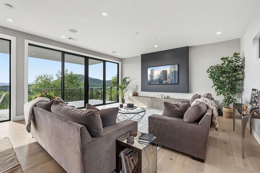 Furnished interior view inside a new home in , Volente (Image 10).