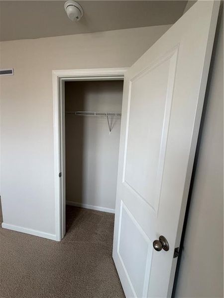 Spacious, unfurnished interior of a new home in , Acworth (Image 30).