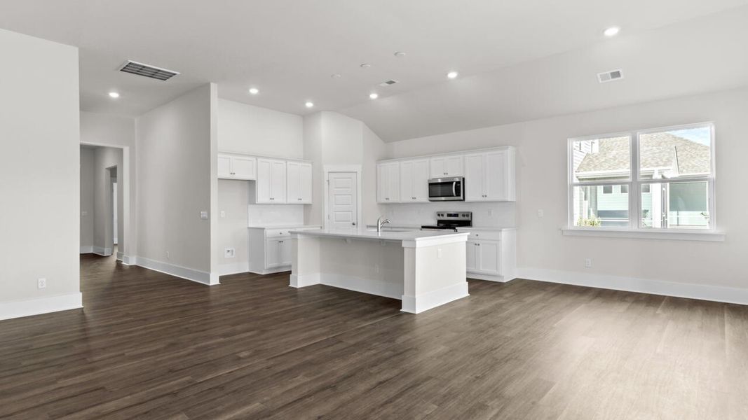 Image 36 of a home in Indigo Preserve.