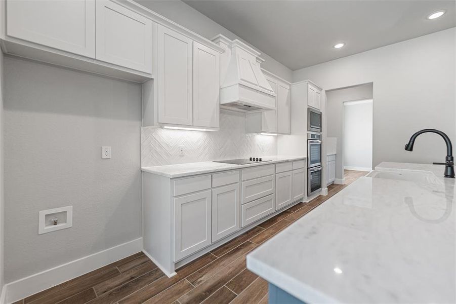 Furnished interior view inside a new home in Fannin Ranch, Leonard (Image 13). Furnished interior view inside a new home in Fannin Ranch, Leonard (Image 13).
