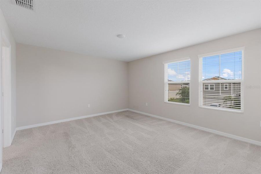 Spacious, unfurnished interior of a new home in , Parrish (Image 12).