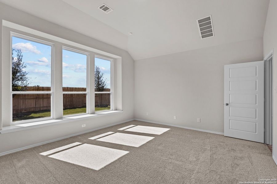 Spacious, unfurnished interior of a new home in Stillwater Ranch 45', San Antonio (Image 32). Spacious, unfurnished interior of a new home in Stillwater Ranch 45', San Antonio (Image 32).