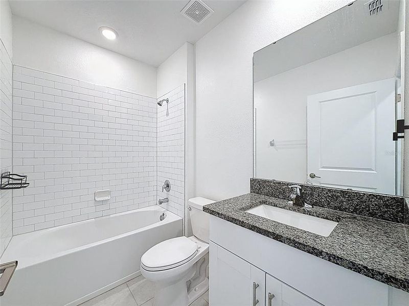 Furnished interior view inside a new home in , Lakeland (Image 6).