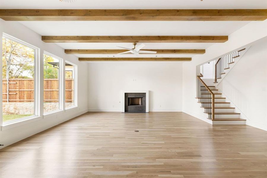 Spacious, unfurnished interior of a new home in , Dallas (Image 27).