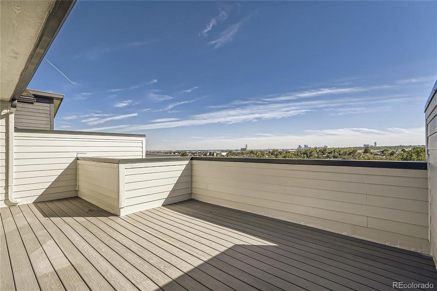 Large rooftop deck