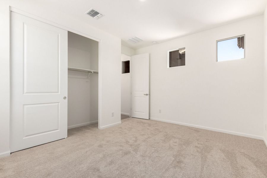 2D floor plan layout of this home in The Views at Rancho Cabrillo, Peoria, AZ (Image 23).