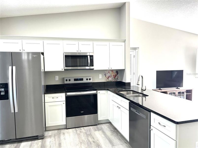 Furnished interior view inside a new home in , Dunnellon (Image 10).