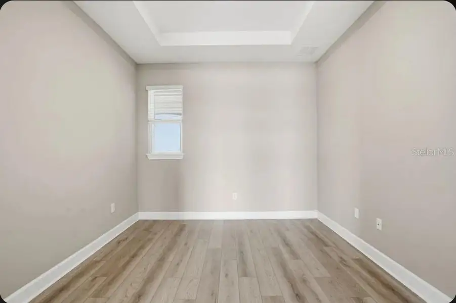 Spacious, unfurnished interior of a new home in Coasterra Community Group Page, Palmetto (Image 11).