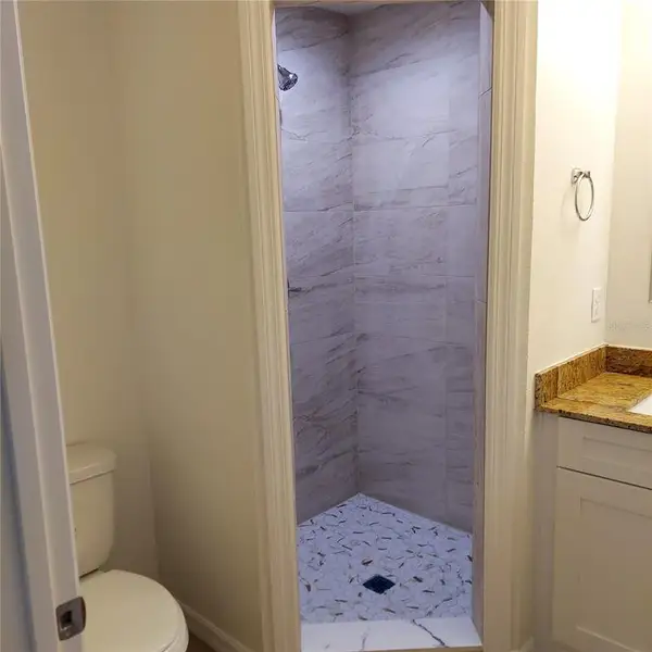 Image 19 of a home in . Image 19 of a home in .