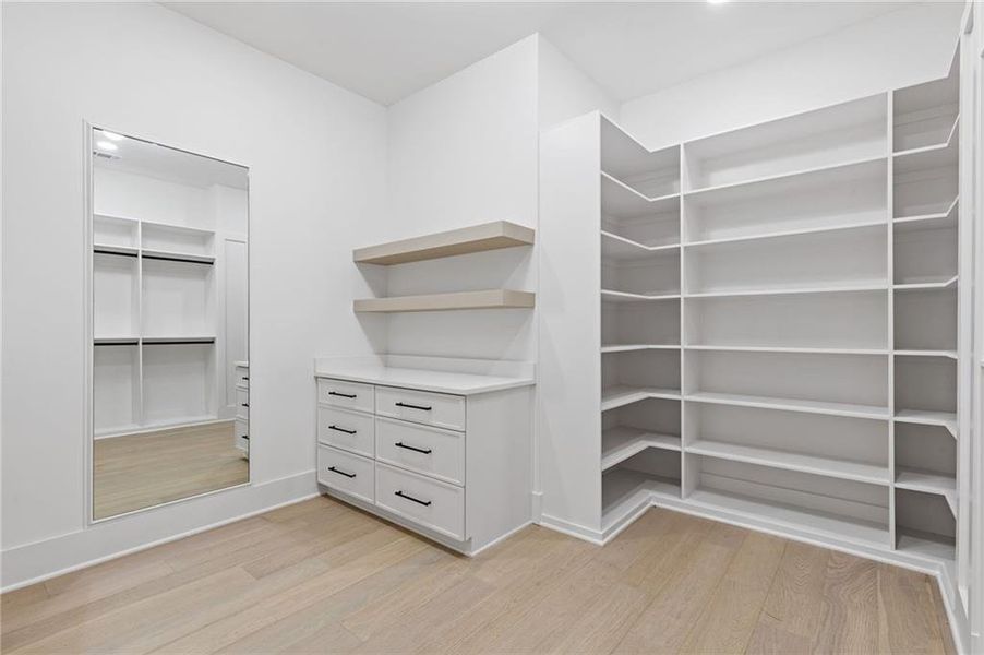 Furnished interior view inside a new home in , Lilburn (Image 36).