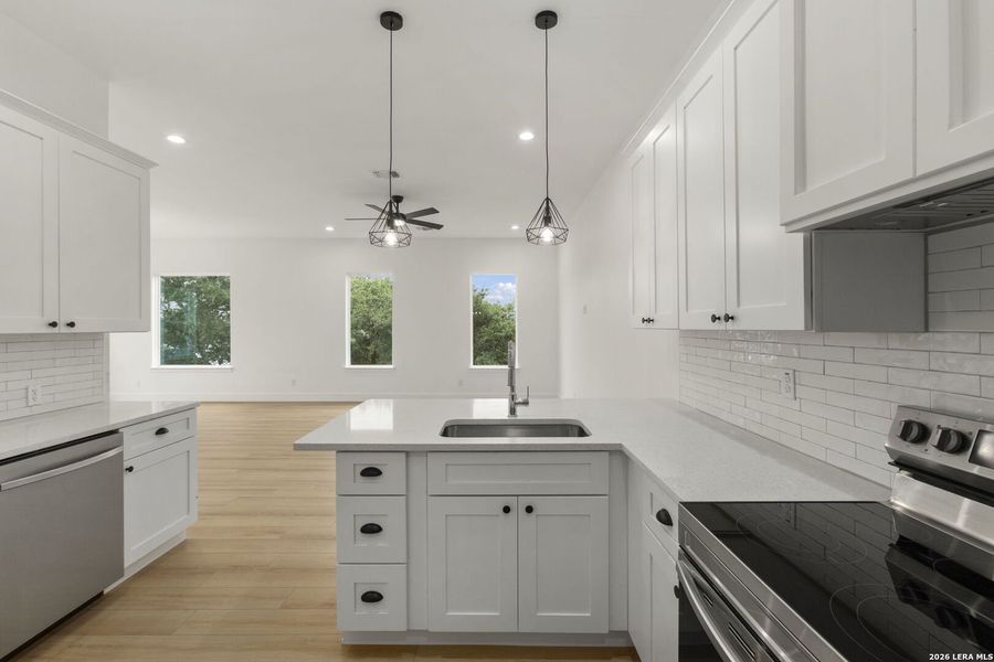 Furnished interior view inside a new home in , Boerne (Image 5).