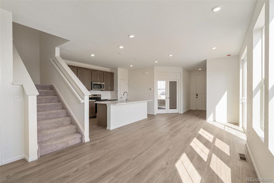 Spacious, unfurnished interior of a new home in Windler Villas, Aurora (Image 26).