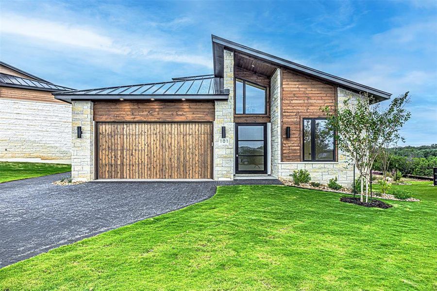Exterior details and patio area of a home in , Horseshoe Bay (Image 23). Exterior details and patio area of a home in , Horseshoe Bay (Image 23).