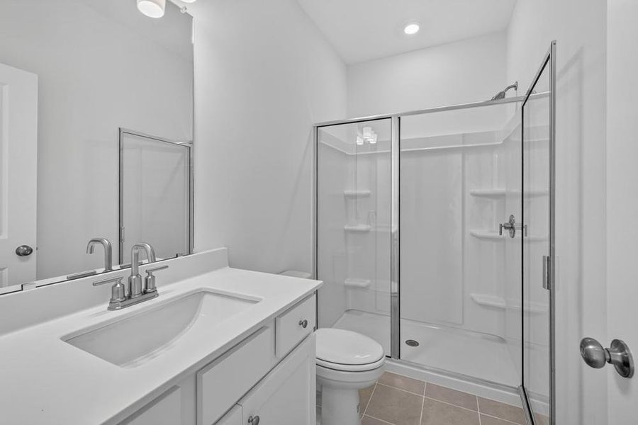 Furnished interior view inside a new home in Nichols Farm, Dacula (Image 7).