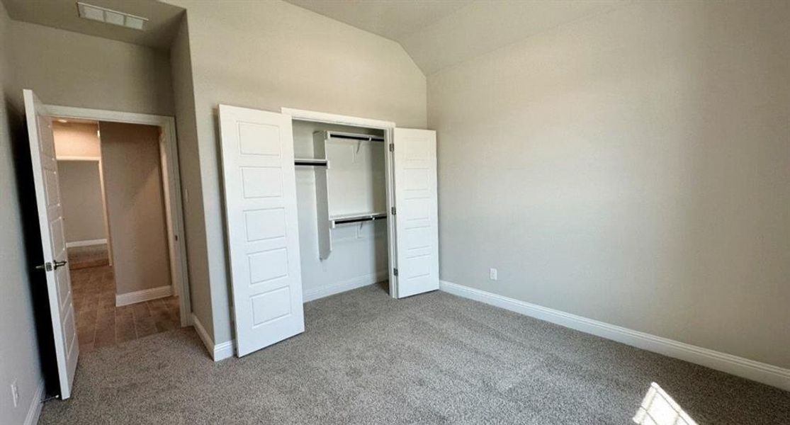 Image 28 of a home in Eagle Creek. Image 28 of a home in Eagle Creek.