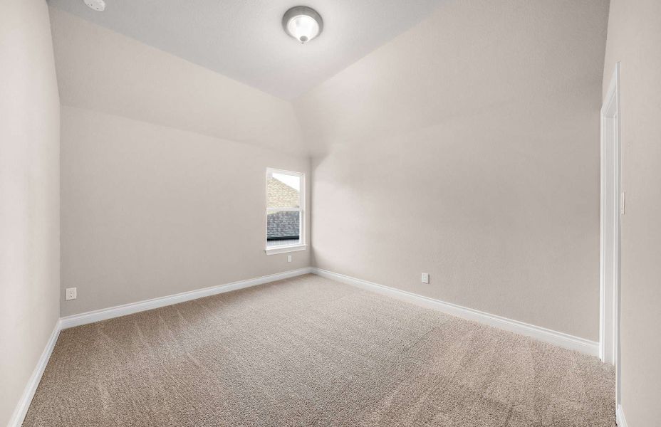 Representative unfurnished interior of a home built from the 3070 by Ravenna Homes in The Highlands 55′, Porter (Image 37).