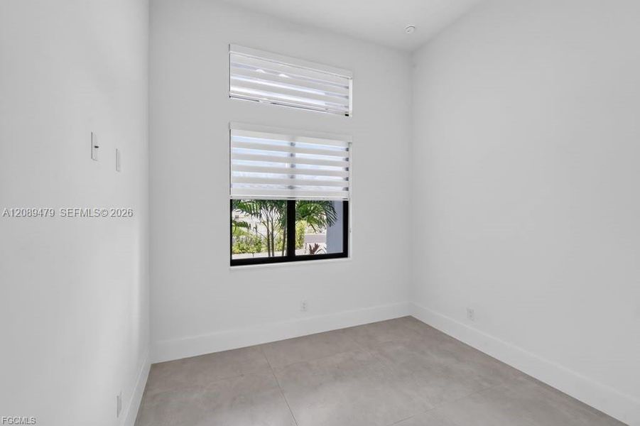 Spacious, unfurnished interior of a new home in , Cape Coral (Image 34). Spacious, unfurnished interior of a new home in , Cape Coral (Image 34).