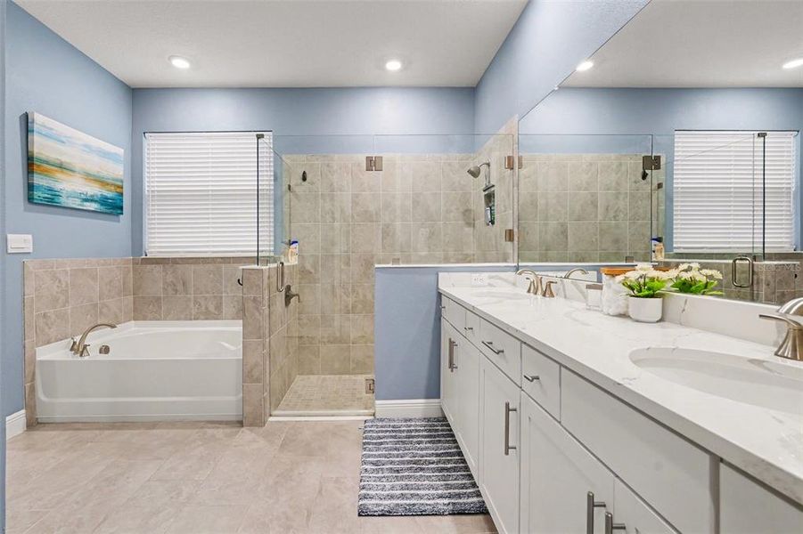 Furnished interior view inside a new home in Willow Reserve, Lutz (Image 28).