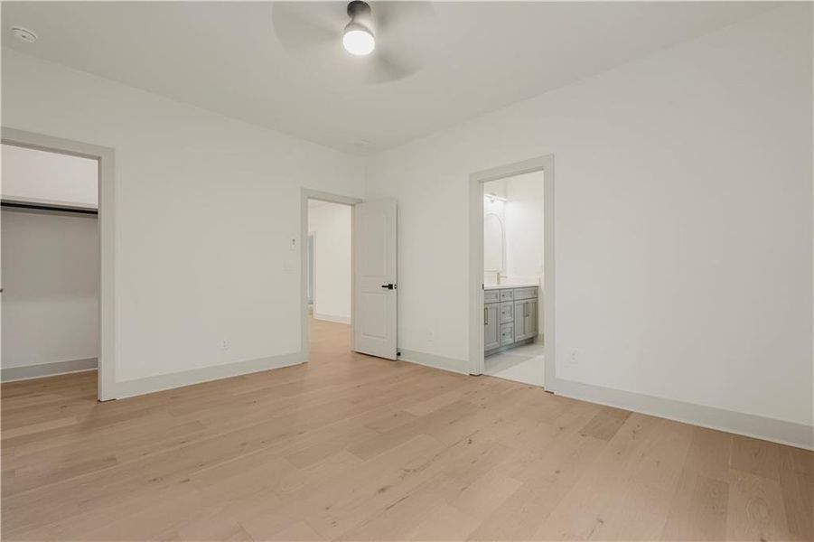 Spacious, unfurnished interior of a new home in , Commerce (Image 40).