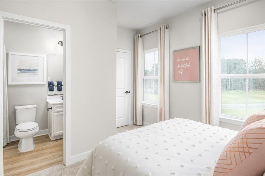 Representative furnished interior of a home built from the Traditional Clarendon by Ryan Homes in Northerly, Charlotte (Image 30).